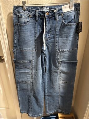 RE Generation Blue Jeans NWT 9/29